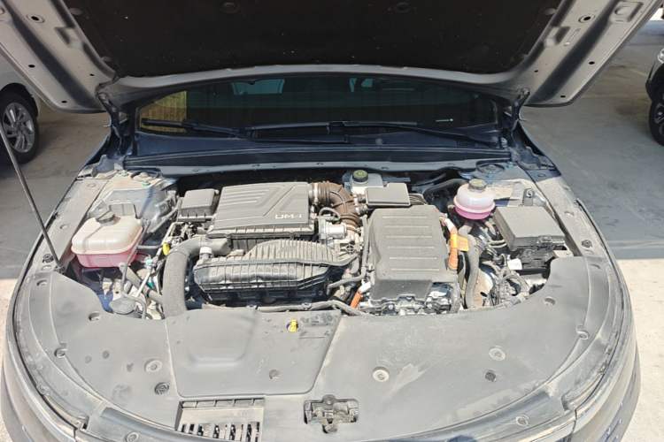 Used BYD Destroyer 05 2024 HONOR Edition DM-i 55KM Luxury Model Engine Bay