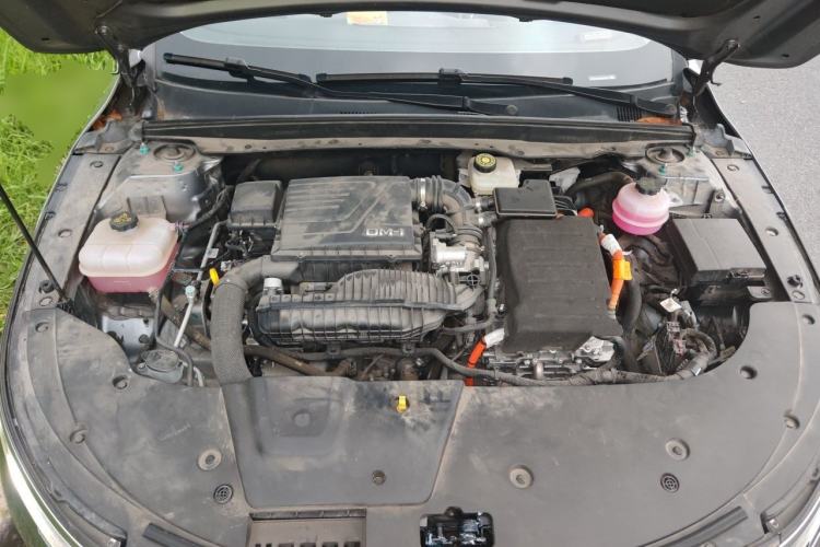 Used BYD Destroyer 05 2024 Honor Edition DM-i 120KM Luxury Model Engine Bay