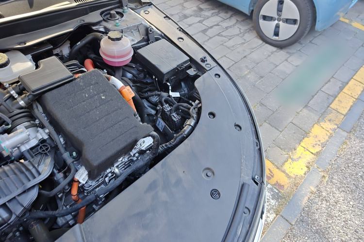 Used BYD Destroyer 05 2024 HONOR Edition DM-i 55KM Luxury Model Engine Bay Left