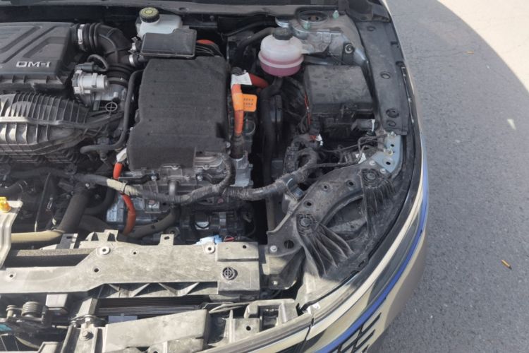 Used BYD Destroyer 05 2024 HONOR Edition DM-i 55KM Luxury Model Engine Bay Left