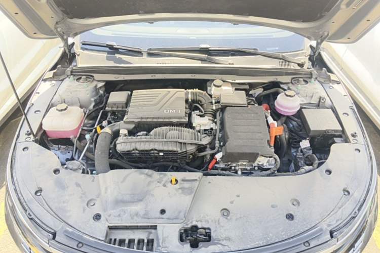 Used BYD Destroyer 05 2024 HONOR Edition DM-i 55KM Luxury Model Engine Bay