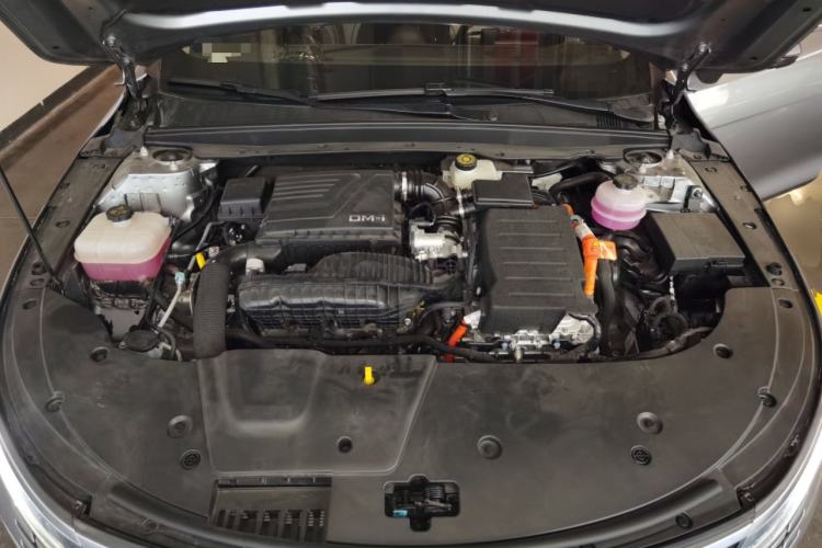 Used BYD Destroyer 05 2024 HONOR Edition DM-i 55KM Luxury Model Engine Bay