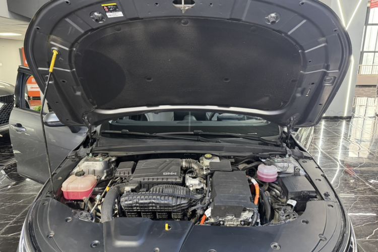 Used BYD Destroyer 05 2024 HONOR Edition DM-i 55KM Luxury Model Engine Bay