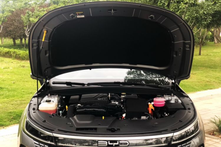 Used BYD Destroyer 05 2024 HONOR Edition DM-i 120KM Prestige Model Engine Bay