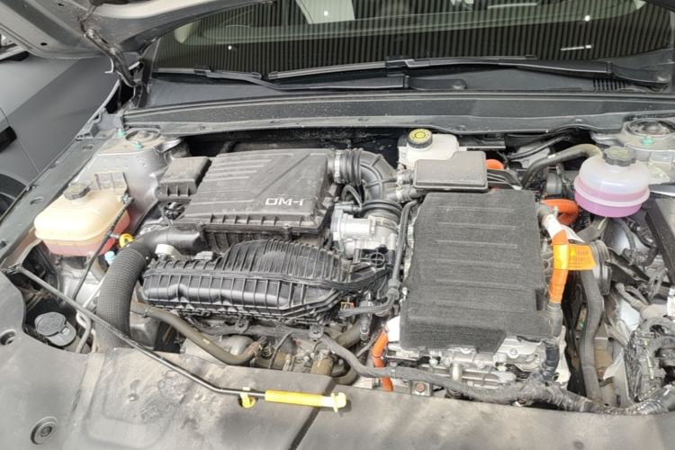 Used BYD Destroyer 05 2024 HONOR Edition DM-i 55KM Luxury Model Engine Bay