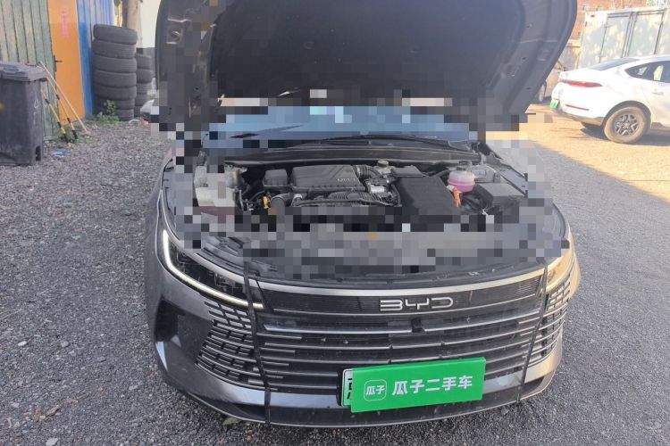 Used BYD Destroyer 05 2024 HONOR Edition DM-i 55KM Luxury Model Engine Bay Right