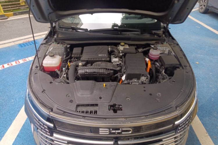 Used BYD Destroyer 05 2024 HONOR Edition DM-i 55KM Luxury Model Engine Bay