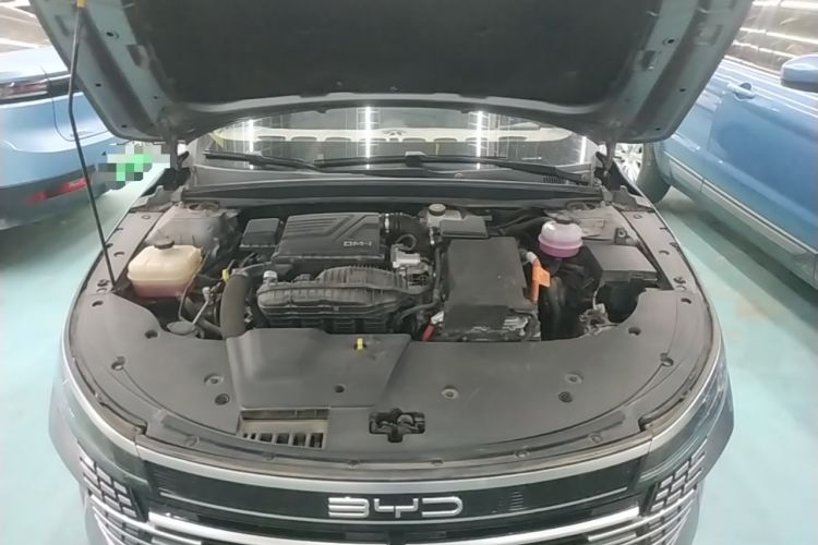 Used BYD Destroyer 05 2024 HONOR Edition DM-i 55KM Luxury Model Engine Bay