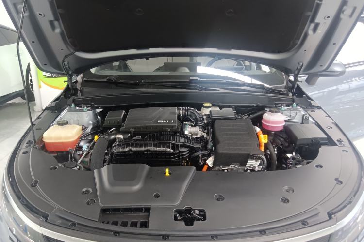 Used BYD Destroyer 05 2024 HONOR Edition DM-i 55KM Luxury Model Engine Bay