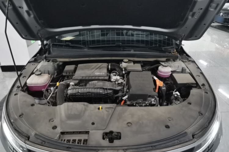 Used BYD Destroyer 05 2024 HONOR Edition DM-i 55KM Luxury Model Engine Bay