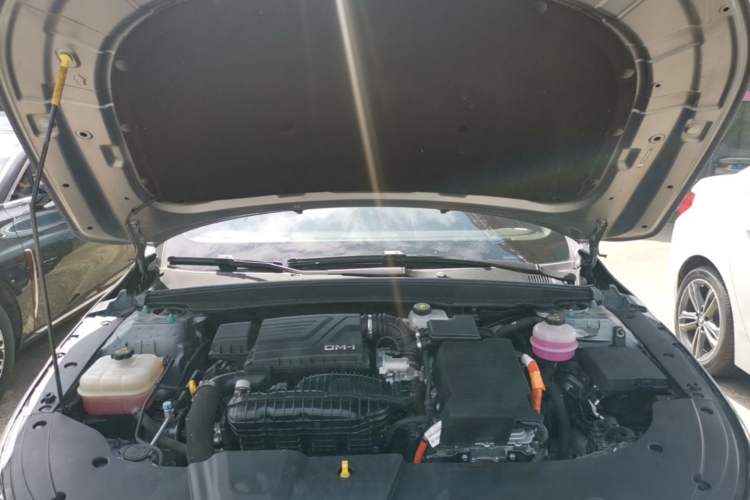 Used BYD Destroyer 05 2024 HONOR Edition DM-i 55KM Luxury Model Engine Bay