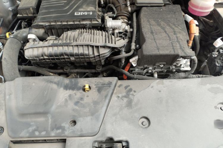 Used BYD Destroyer 05 2024 HONOR Edition DM-i 55KM Luxury Model Engine Bay