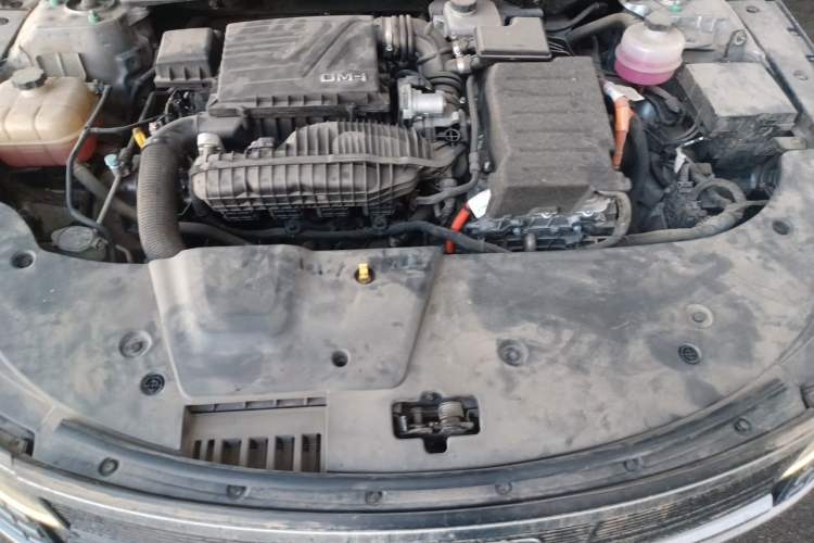 Used BYD Destroyer 05 2024 HONOR Edition DM-i 55KM Luxury Model Engine Bay