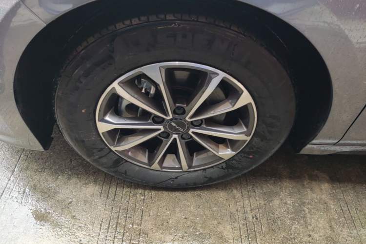 Used BYD Destroyer 05 2024 HONOR Edition DM-i 55KM Luxury Model Exterior 1