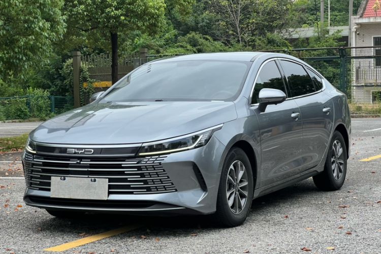 Used BYD Destroyer 05 2024 HONOR Edition DM-i 55KM Luxury Model Exterior 2