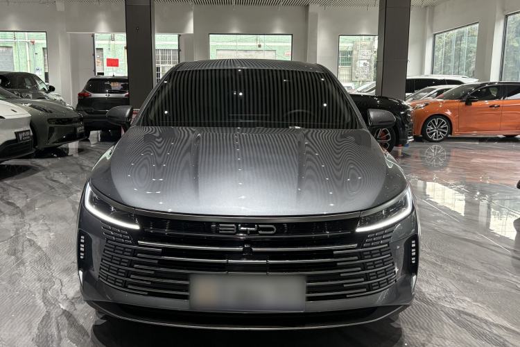 Used BYD Destroyer 05 2024 HONOR Edition DM-i 55KM Luxury Model Exterior 2
