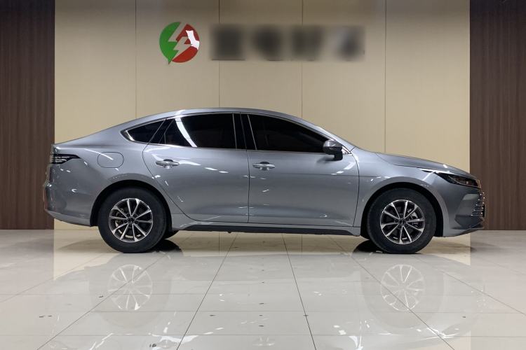 Used BYD Destroyer 05 2024 HONOR Edition DM-i 55KM Luxury Model Exterior 3