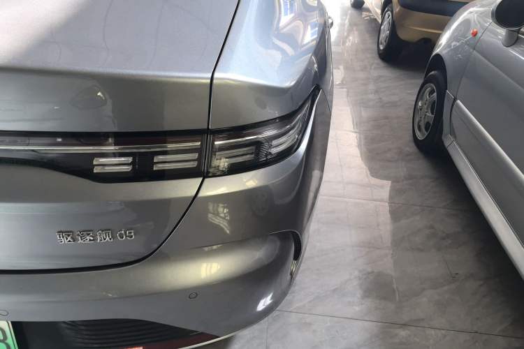 Used BYD Destroyer 05 2024 HONOR Edition DM-i 55KM Luxury Model Exterior 3