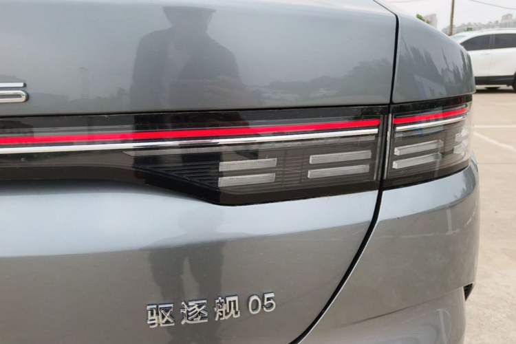 Used BYD Destroyer 05 2024 HONOR Edition DM-i 120KM Prestige Model Exterior 3