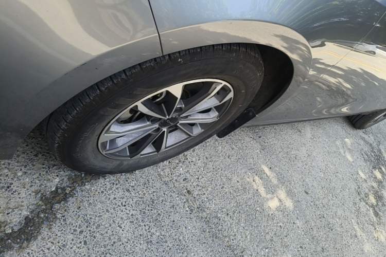 Used BYD Destroyer 05 2024 HONOR Edition DM-i 55KM Luxury Model Exterior 4