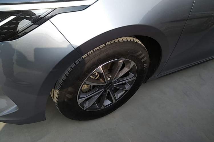 Used BYD Destroyer 05 2024 HONOR Edition DM-i 55KM Luxury Model Exterior 4