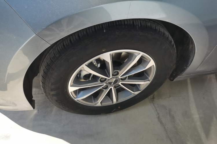 Used BYD Destroyer 05 2024 HONOR Edition DM-i 55KM Luxury Model Exterior 4