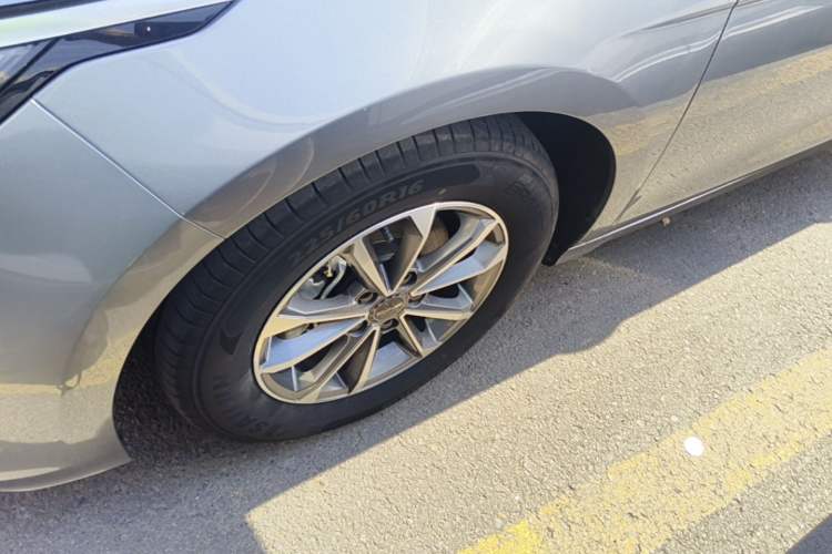 Used BYD Destroyer 05 2024 HONOR Edition DM-i 55KM Luxury Model Exterior 4