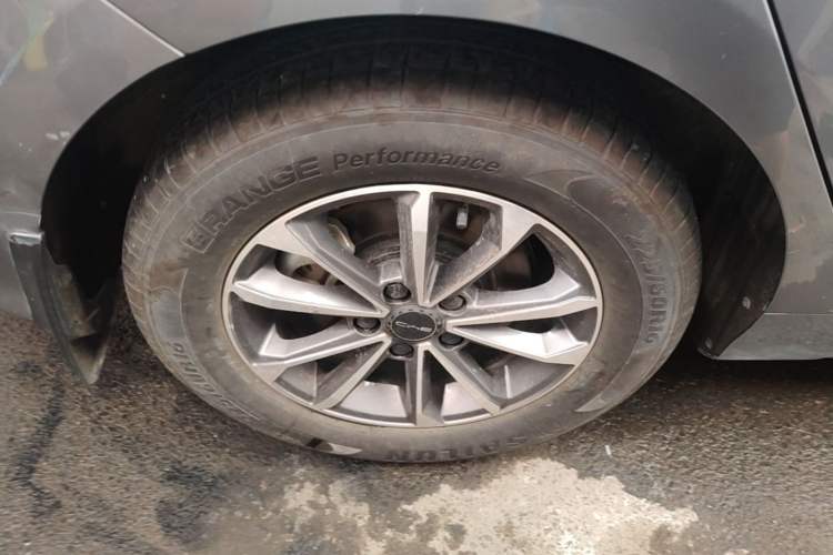 Used BYD Destroyer 05 2024 HONOR Edition DM-i 55KM Luxury Model Exterior 5