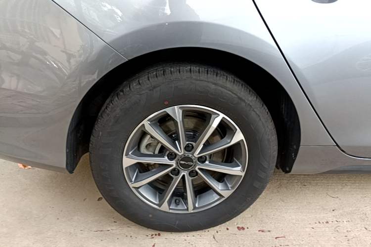 Used BYD Destroyer 05 2024 HONOR Edition DM-i 55KM Luxury Model Exterior 5