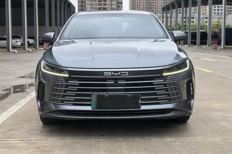 Used BYD Destroyer 05 2024 Honor Edition DM-i 120KM Luxury Model Exterior 5