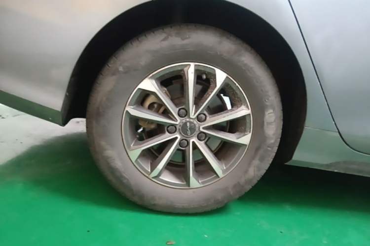 Used BYD Destroyer 05 2024 HONOR Edition DM-i 55KM Luxury Model Exterior 5