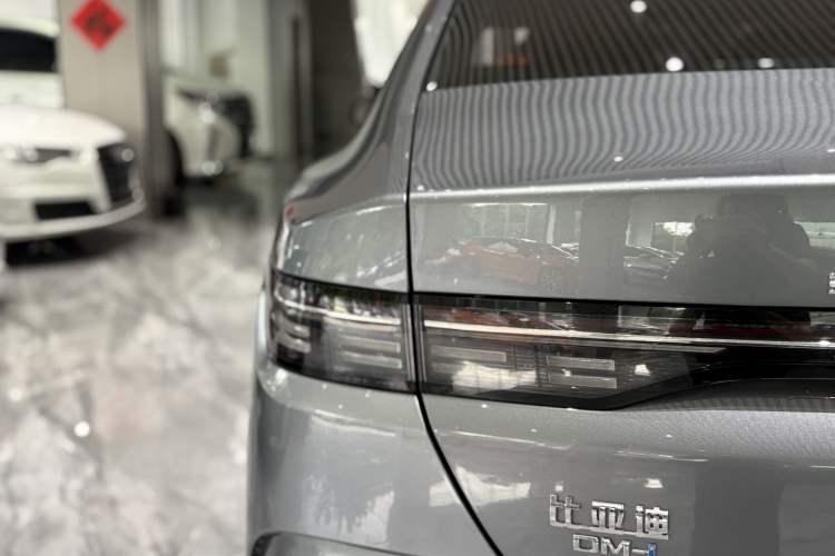 Used BYD Destroyer 05 2024 HONOR Edition DM-i 55KM Luxury Model Exterior 6