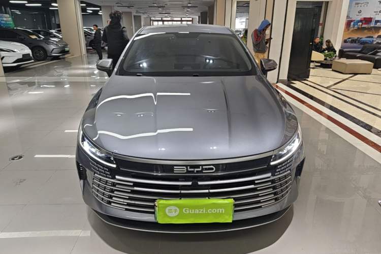 Used BYD Destroyer 05 2024 HONOR Edition DM-i 55KM Luxury Model Front