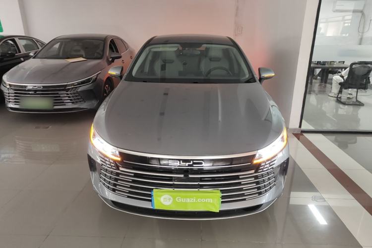 Used BYD Destroyer 05 2024 HONOR Edition DM-i 55KM Luxury Model Front