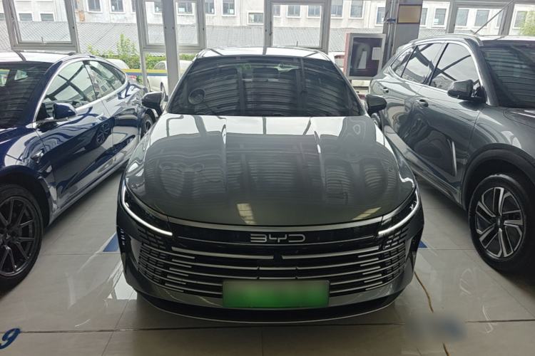 Used BYD Destroyer 05 2024 HONOR Edition DM-i 55KM Luxury Model Front