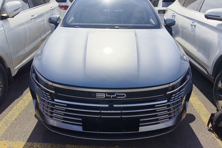 Used BYD Destroyer 05 2024 HONOR Edition DM-i 55KM Luxury Model Front
