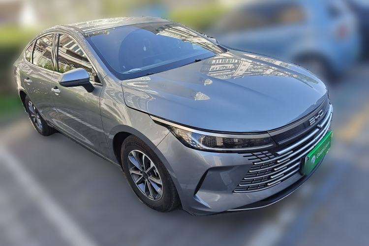 Used BYD Destroyer 05 2024 HONOR Edition DM-i 55KM Luxury Model Front Right 45 Deg