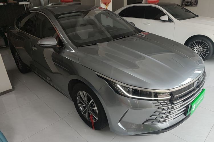 Used BYD Destroyer 05 2024 HONOR Edition DM-i 55KM Luxury Model Front Right 45 Deg