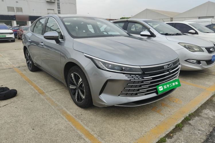 Used BYD Destroyer 05 2024 Honor Edition DM-i 120KM Luxury Model Front Right 45 Deg