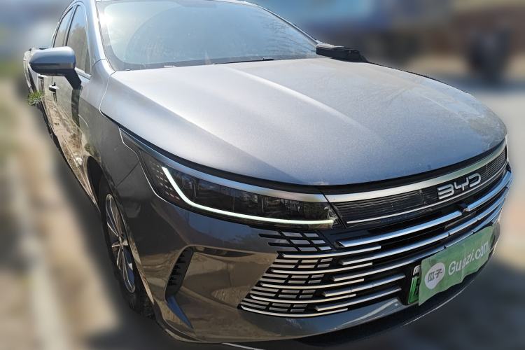 Used BYD Destroyer 05 2024 HONOR Edition DM-i 55KM Luxury Model Front Right 45 Deg