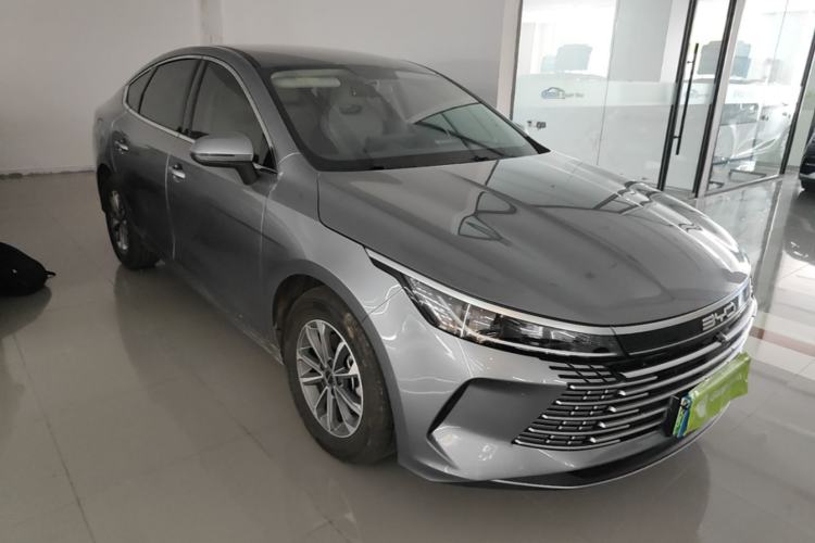 Used BYD Destroyer 05 2024 HONOR Edition DM-i 55KM Luxury Model Front Right 45 Deg