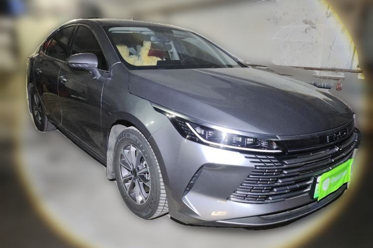 Used BYD Destroyer 05 2024 HONOR Edition DM-i 55KM Luxury Model Front Right 45 Deg