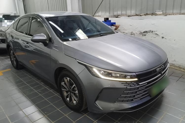 Used BYD Destroyer 05 2024 HONOR Edition DM-i 55KM Luxury Model Front Right 45 Deg