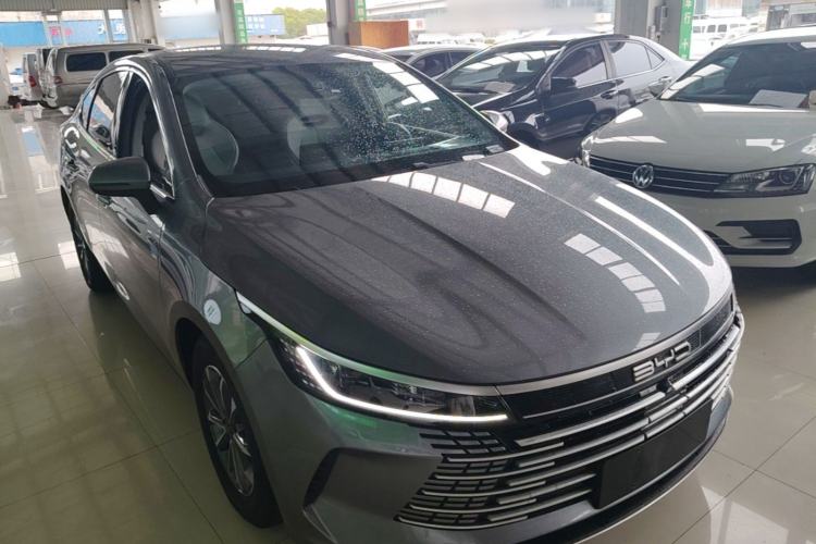 Used BYD Destroyer 05 2024 HONOR Edition DM-i 55KM Luxury Model Front Right 45 Deg