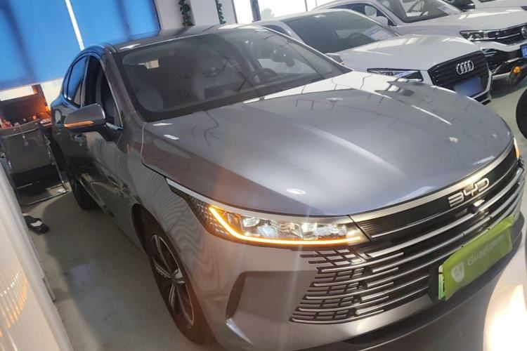 Used BYD Destroyer 05 2024 Honor Edition DM-i 120KM Luxury Model Front Right 45 Deg