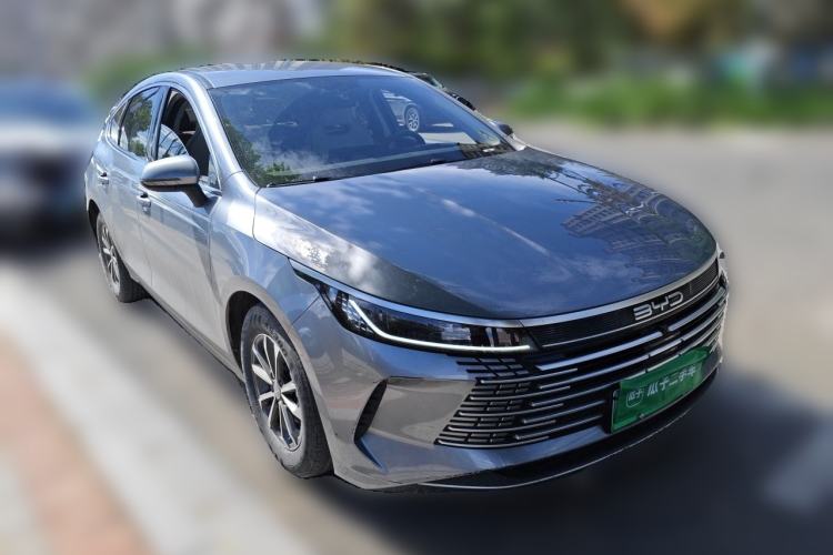 Used BYD Destroyer 05 2024 HONOR Edition DM-i 55KM Luxury Model Front Right 45 Deg