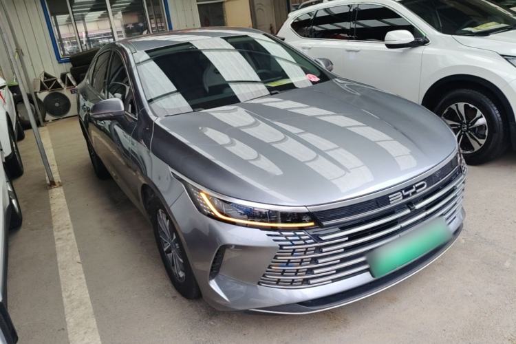 Used BYD Destroyer 05 2024 HONOR Edition DM-i 55KM Luxury Model Front Right 45 Deg