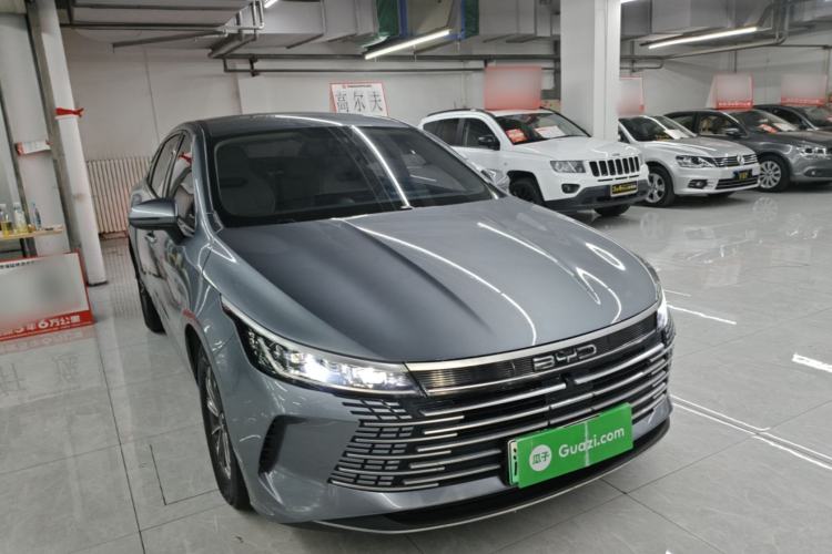 Used BYD Destroyer 05 2024 HONOR Edition DM-i 55KM Luxury Model Front Right 45 Deg