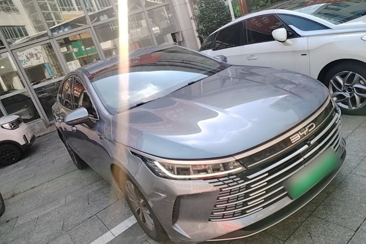 Used BYD Destroyer 05 2024 HONOR Edition DM-i 55KM Luxury Model Front Right 45 Deg