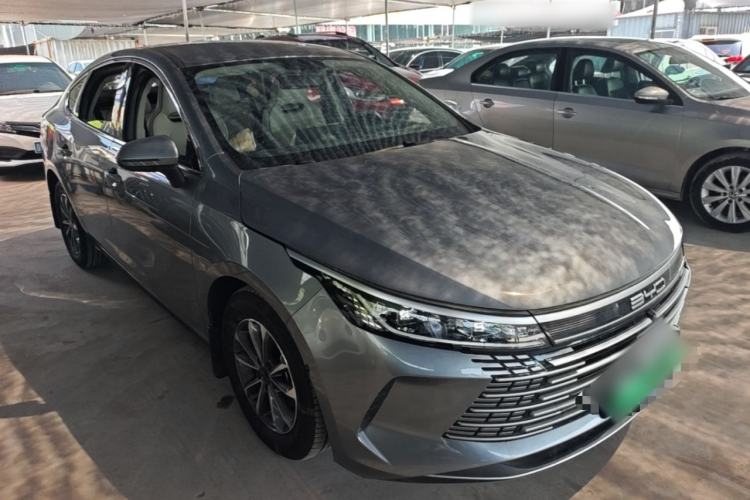 Used BYD Destroyer 05 2024 HONOR Edition DM-i 55KM Luxury Model Front Right 45 Deg
